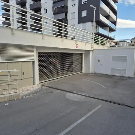 Apartment Stefani Zadar - Balcony & Free Private Garage Parking Exterior photo